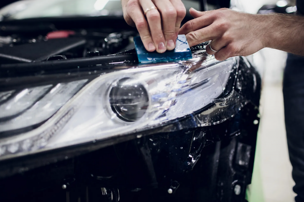 Full Hood Clear Bra Coverage on BMW 3 Series